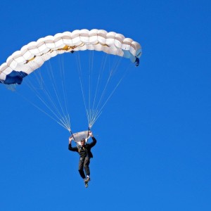 九游下载-王濛谈短道未来 中国队目标巴黎冬奥，王蒙冬奥会夺冠短道速滑精彩视频