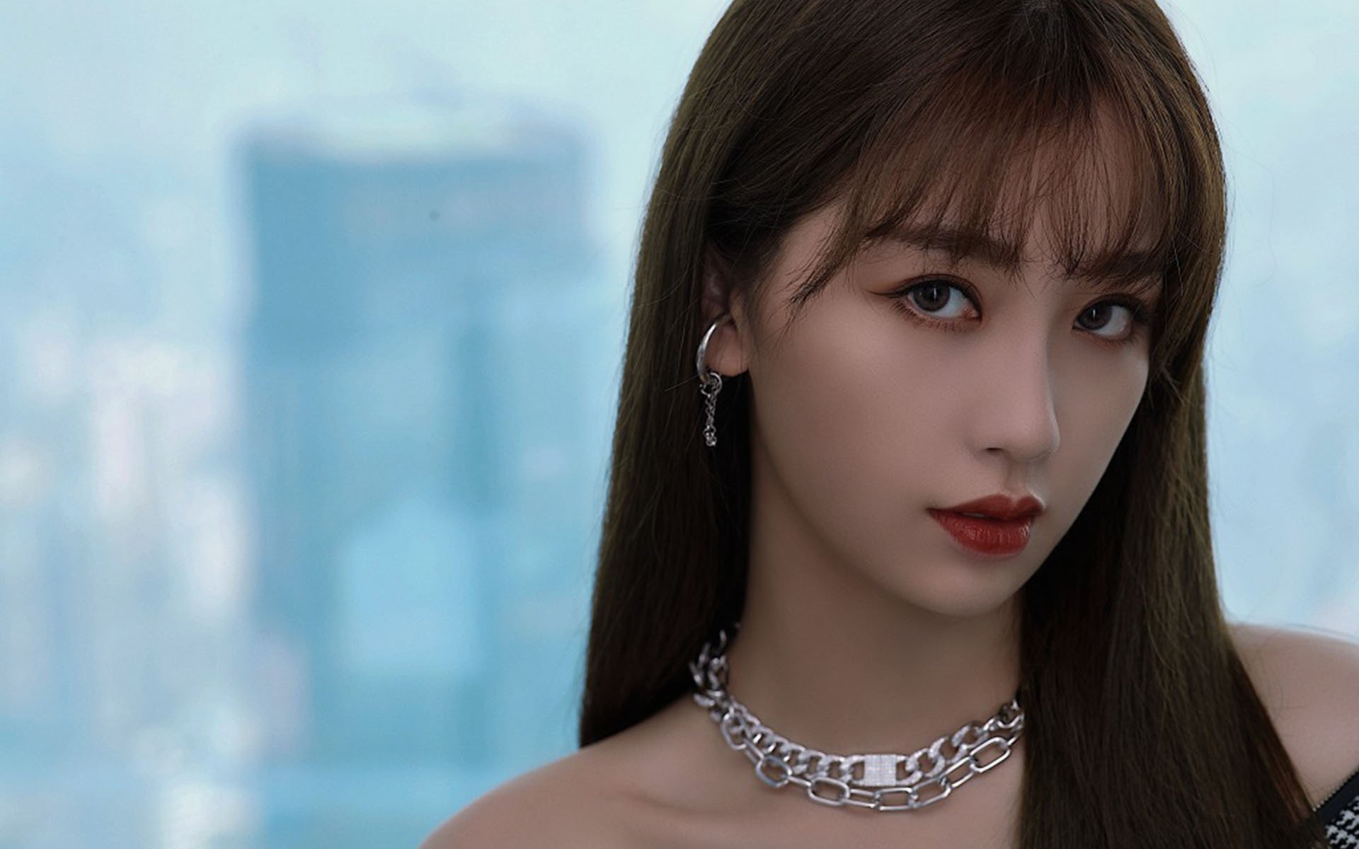 九游游戏中心官网-_场边花絮：明星嘉宾助阵现场热情高涨_，明星拍戏现场花絮视频