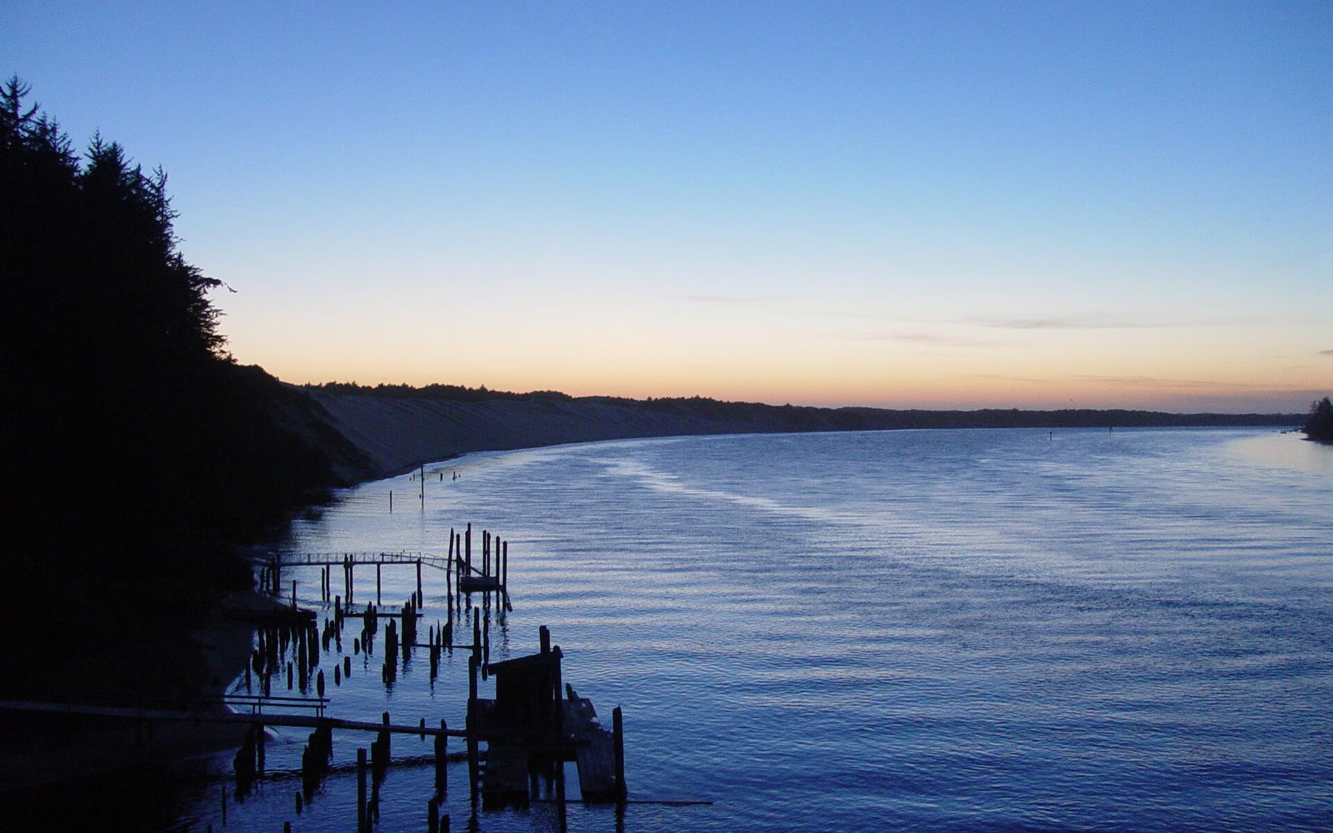 青少年篮球训练科技应用广泛提升训练效果和科学管理，青少年篮球训练的基本原则
